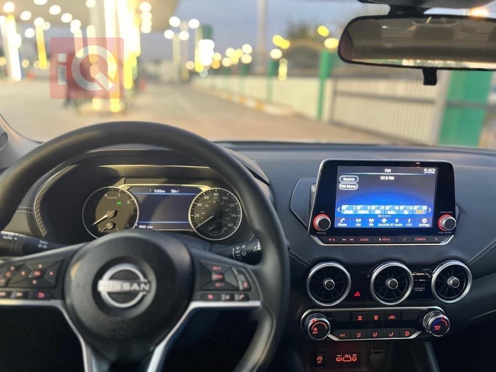 نیسان سێنترا